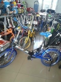 經(jīng)典與便攜的融合 探秘鳳凰20折疊自行車(chē)的城市騎行魅力